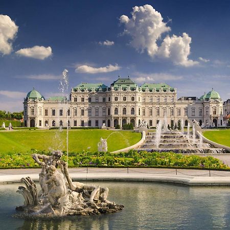 Close To Schoenbrunn Apartments - Contactless 24H Check-In Wenen Buitenkant foto