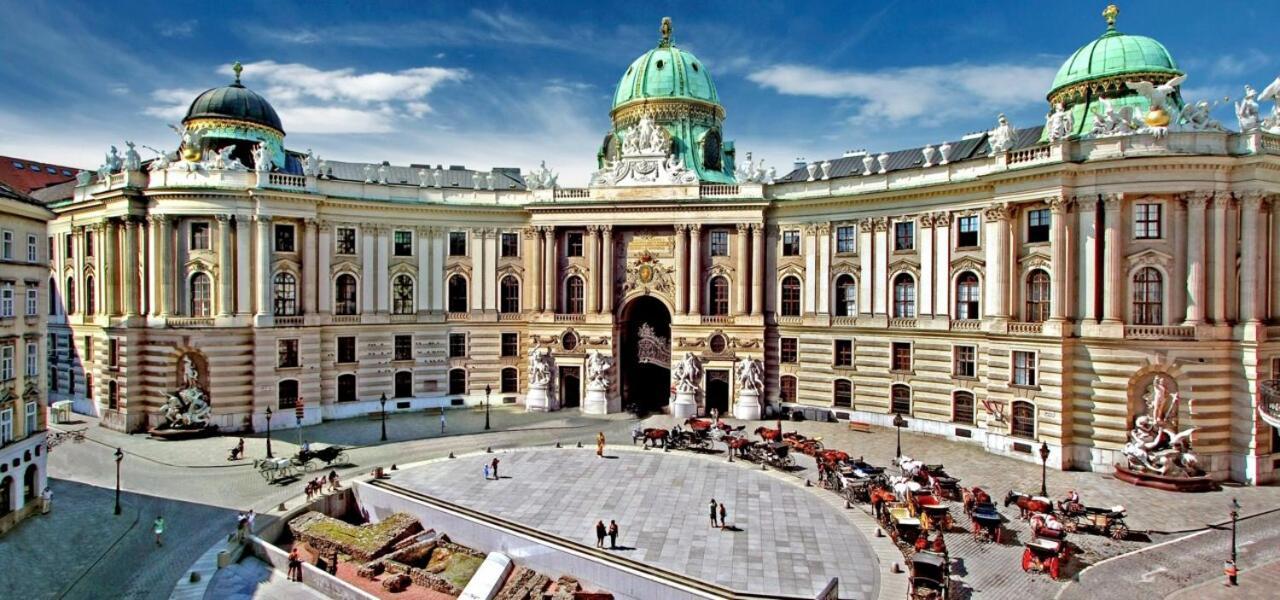 Close To Schoenbrunn Apartments - Contactless 24H Check-In Wenen Buitenkant foto